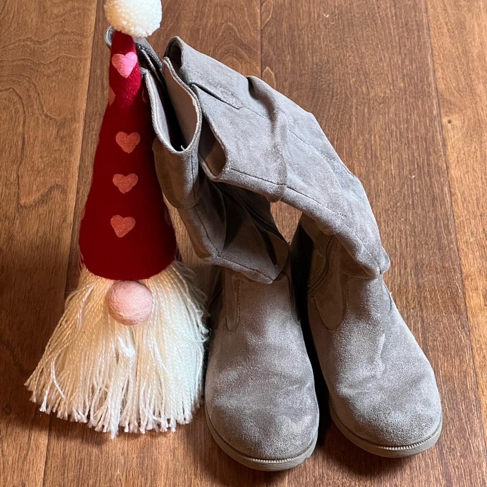 Girls tall boots
